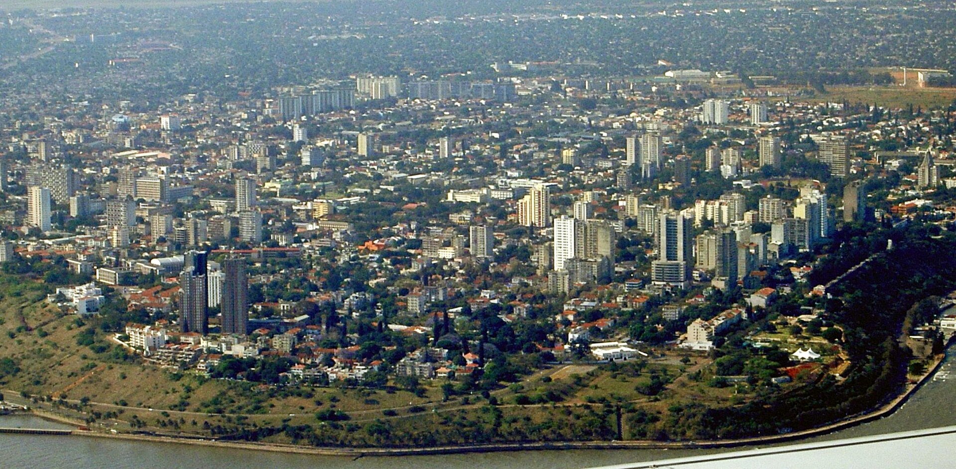 Maputo (MPM) — international airport, photo via Wikimedia Commons (Wikipedia summary)